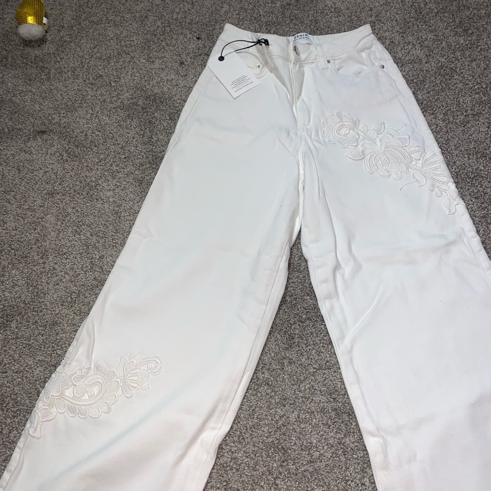 Miss Selfridge White Denim Floral pants